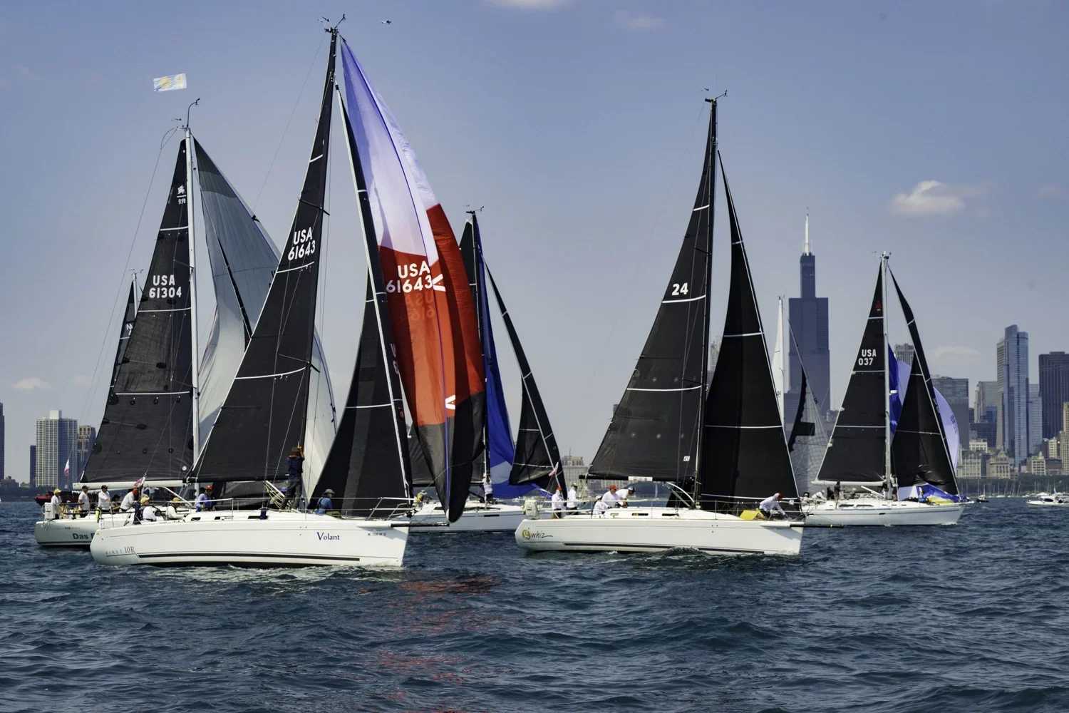 Chicago Yacht Club to Mackinac Race - Mackinaw City