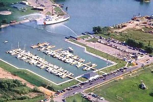 Cheboygan County Marina.jpg