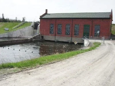 Five Channels Dam 1.jpg