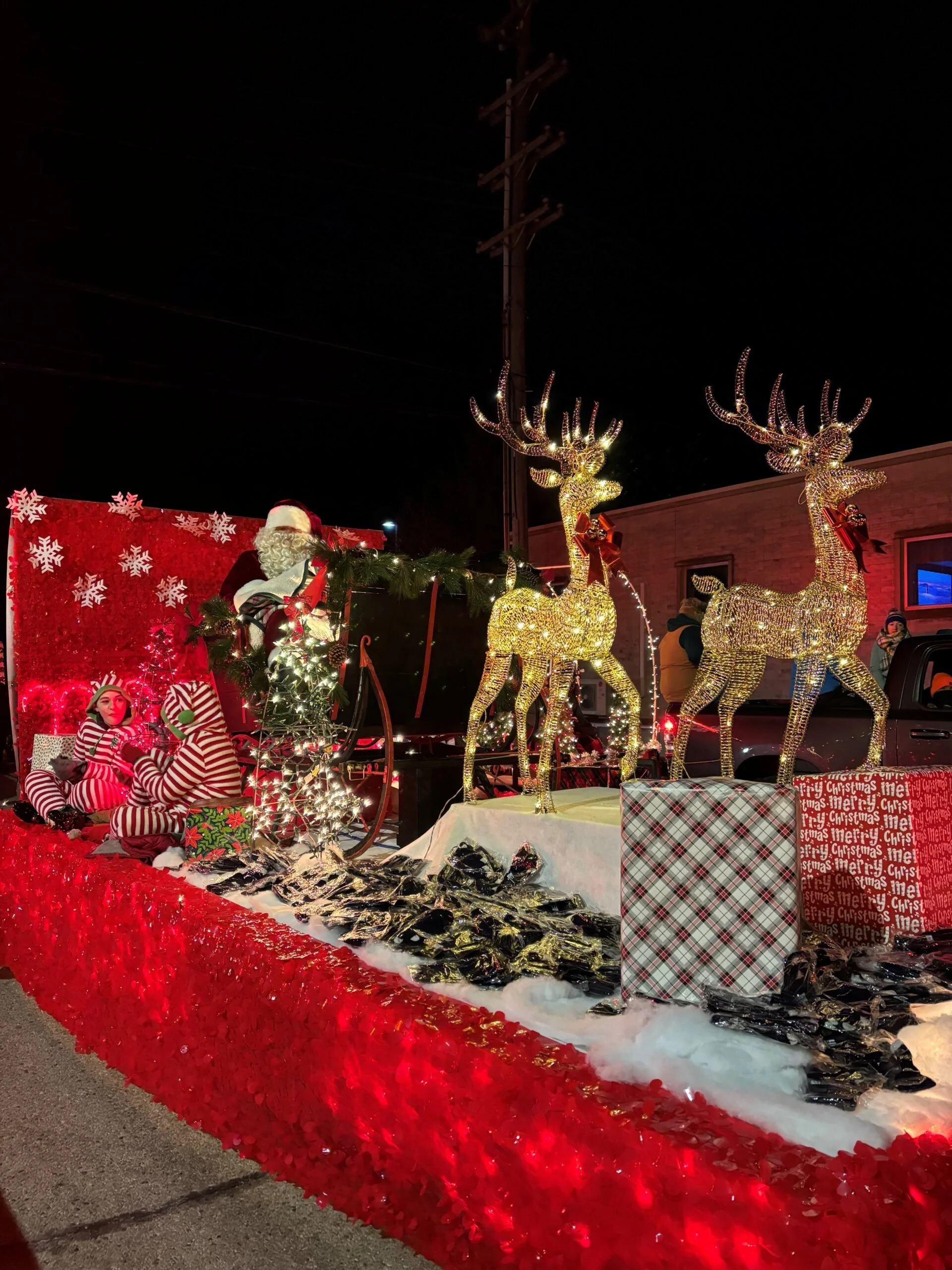 Bolenz Jewelry Holiday Parade & Tree Lighting
