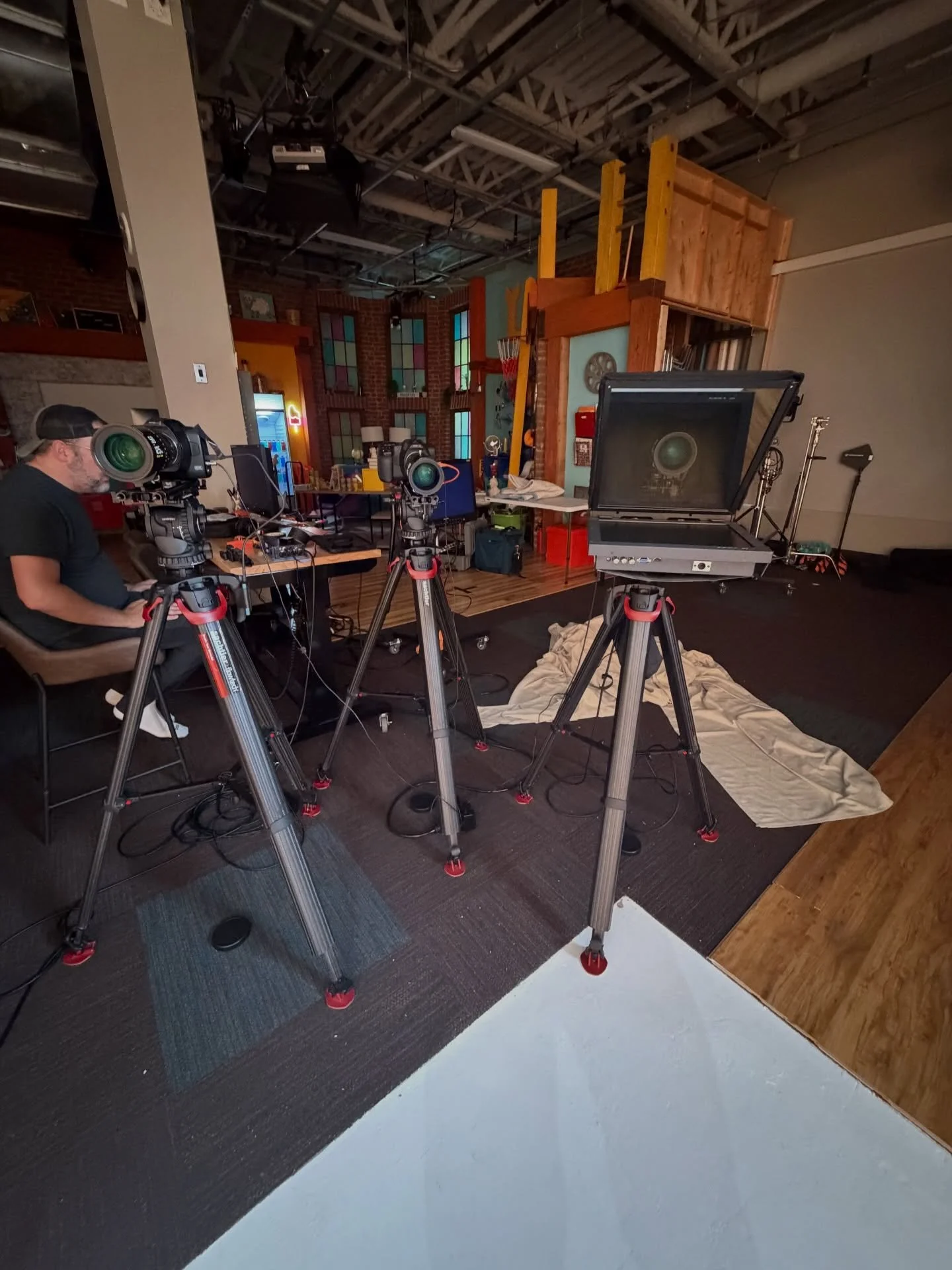 I can never say I never used a Blackmagic 😂😂 but I&rsquo;m still a @sony guy. 
-
-
-
-
#camera #cameraguy #sonyguy #blackmagic #videoproduction