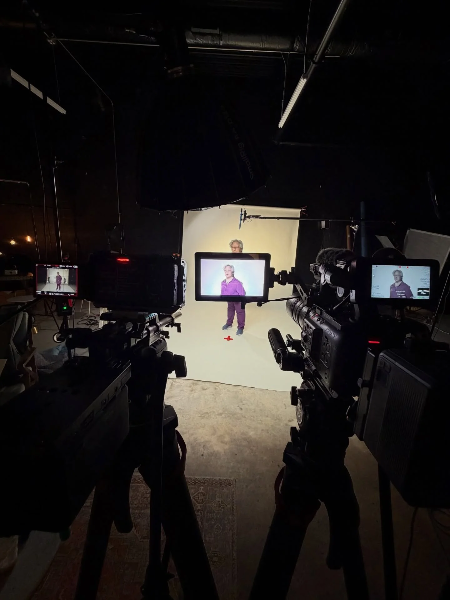 Two-camera setup at @storyoakstudios in Richmond Hill. Captured some clean promo content and strong video assets. Productive day 
-
-
-
-
-
#savannahvideography #savannahvideoproduction #camera #studiovideography #camera