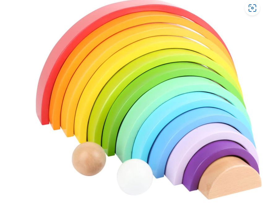 Grote houten regenboog