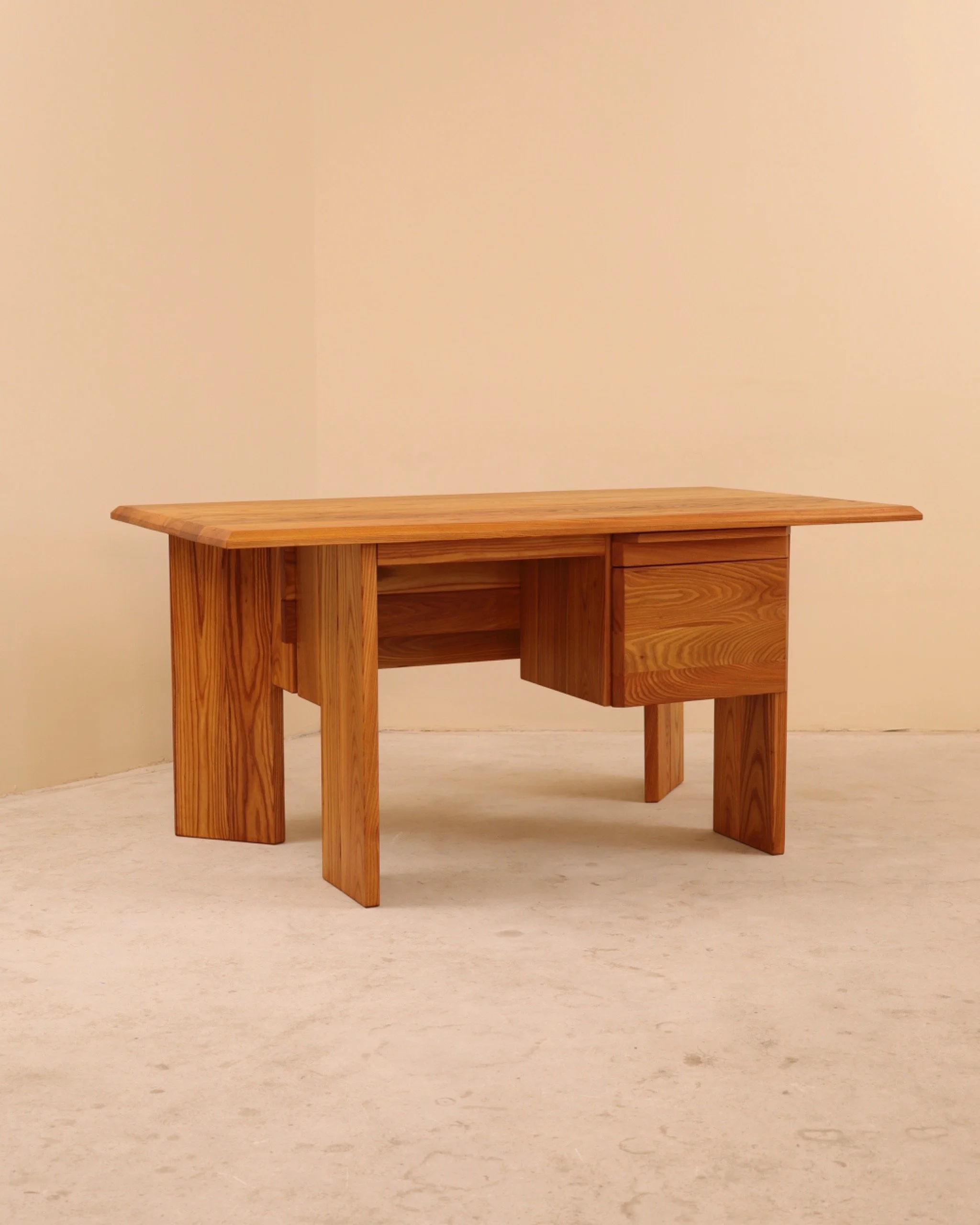 bureau orme massif maison regain