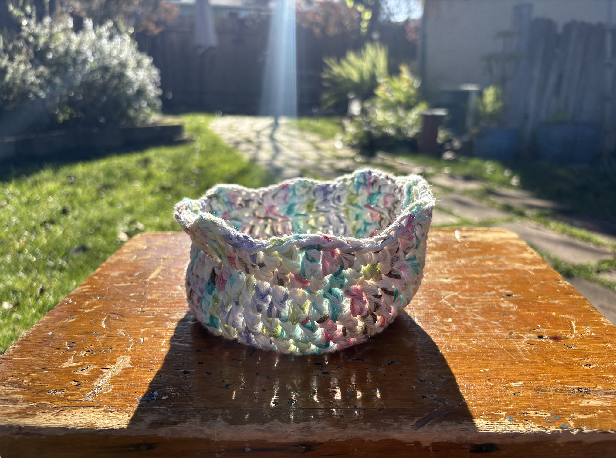 Crocheting: Flower Shaped Bowl Cozy