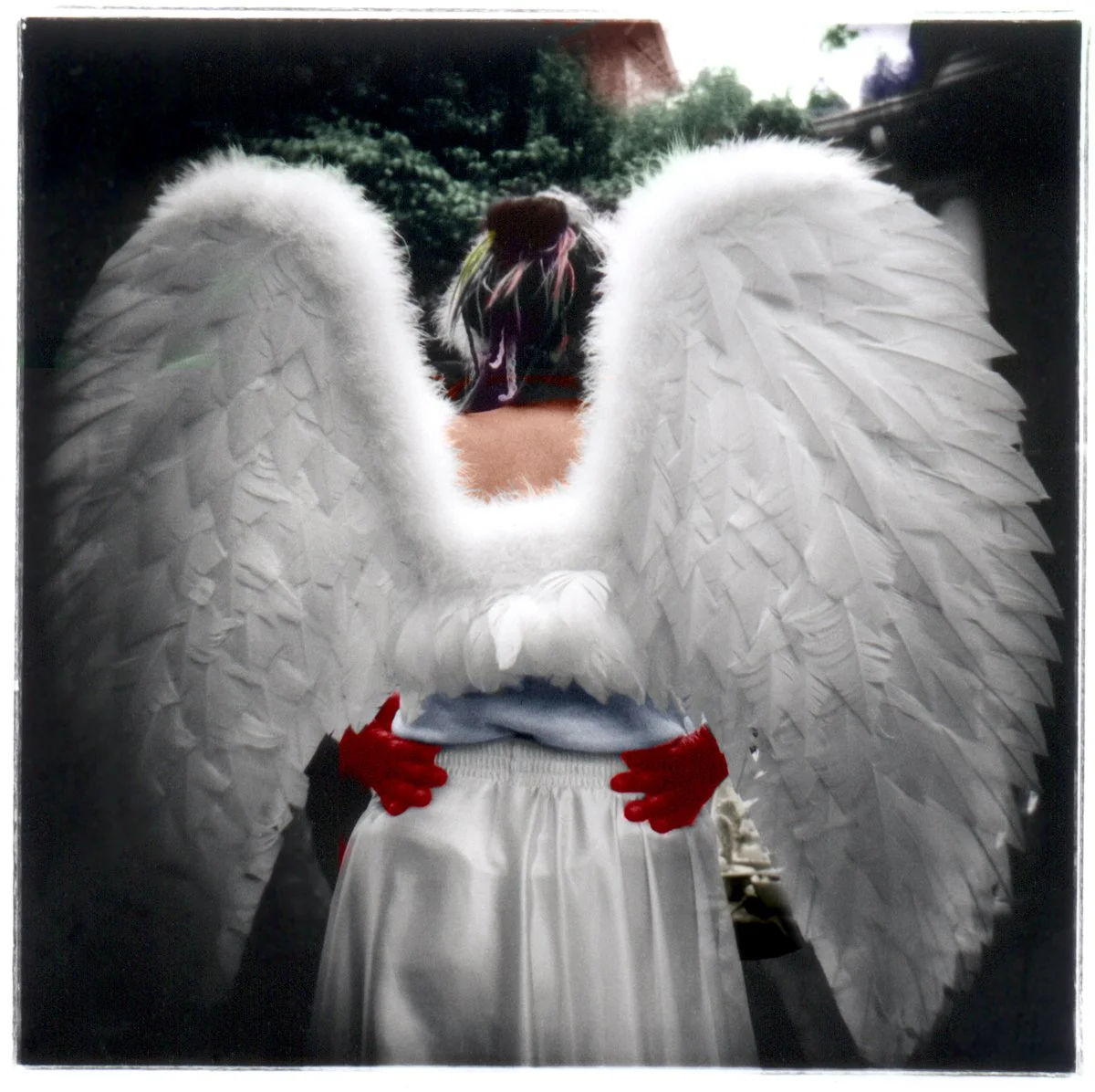 Angel with Red Gloves