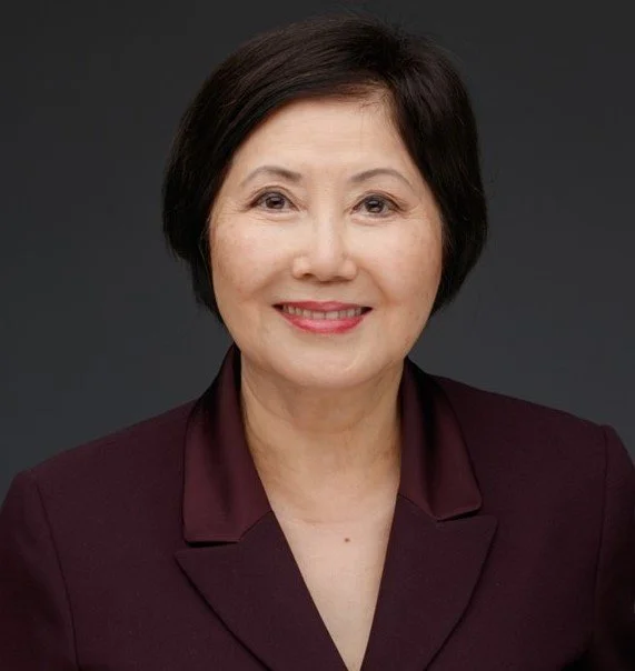 Flossie Wang-Staal