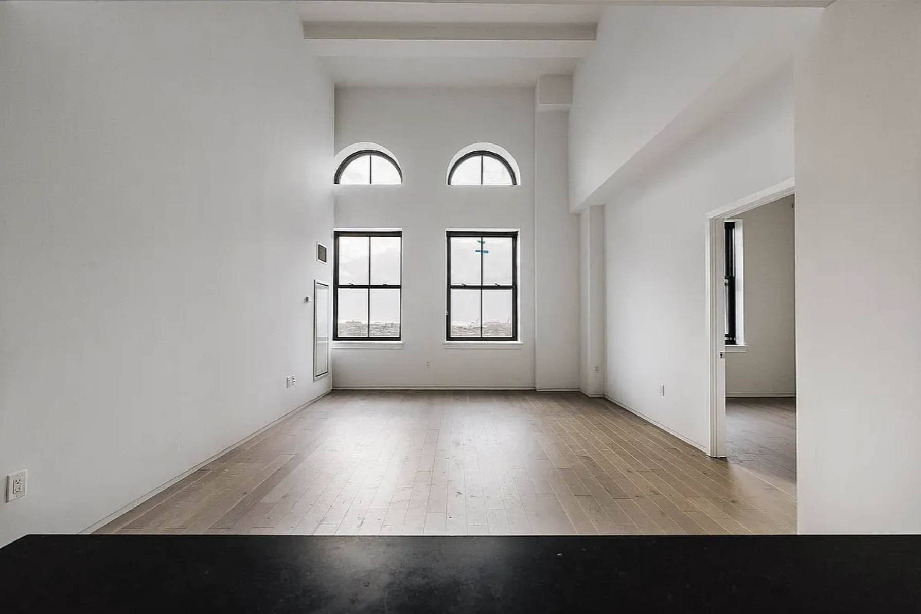 Hanson Pl & Ashland Pl- 2BR/2BA- 19L