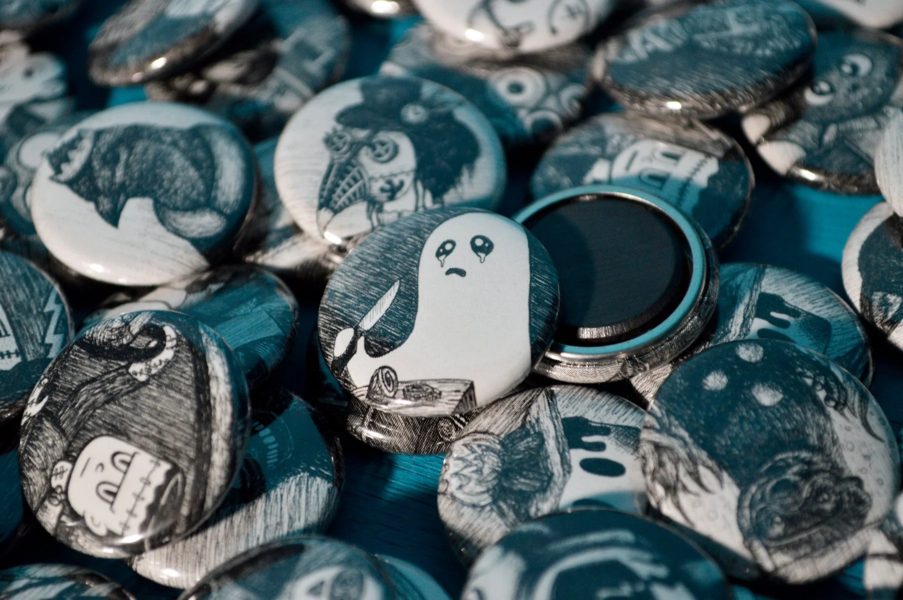 spooky-magnet-back-1.jpg
