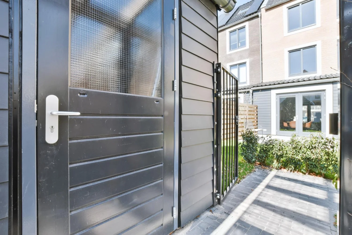 Steel Or Aluminum: Which Door Is Right For Your Home?