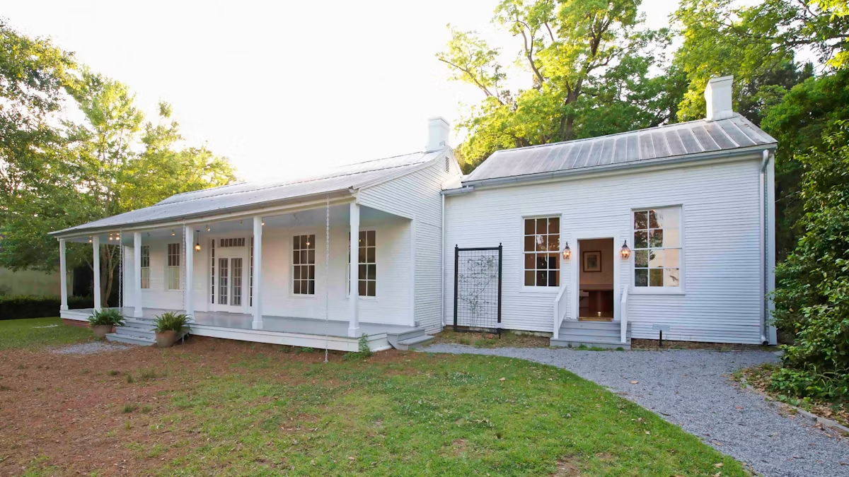 The Cedars in Jackson, Mississippi