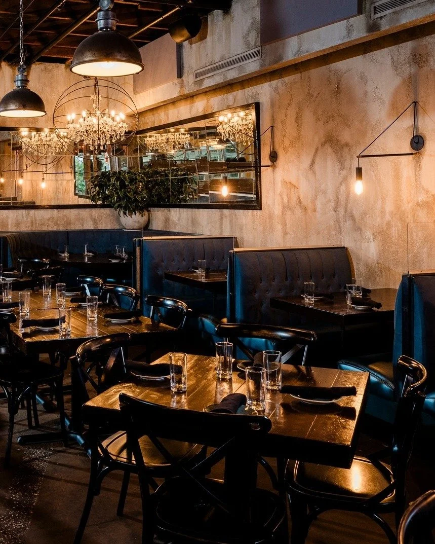 Capturing interiors at Forbici Modern Italian with @sunnycollabs 

agency and creative direction: @sunnycollabs 
photography and styling: @pezzphoto

#ouraimistrue #pezzphoto #familyphotographertampa