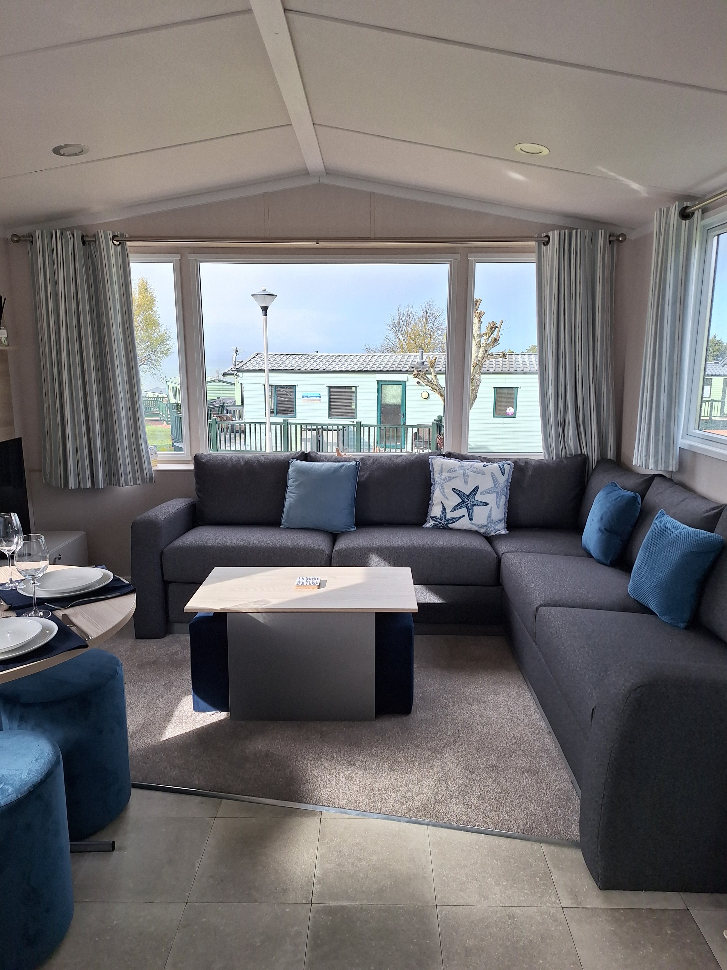 Livingroom area