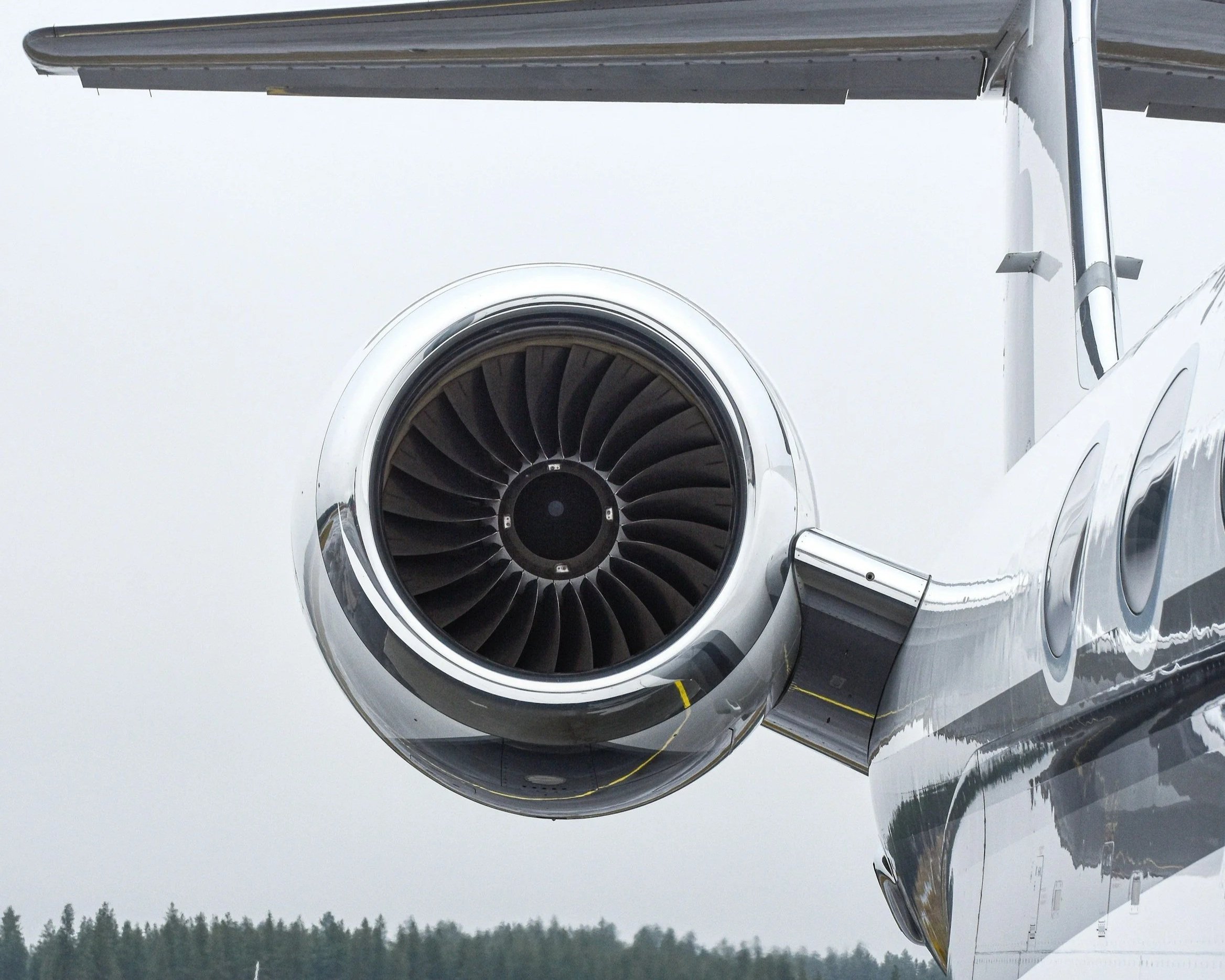 Aircraft Cleaning and Detailing Services at ISP