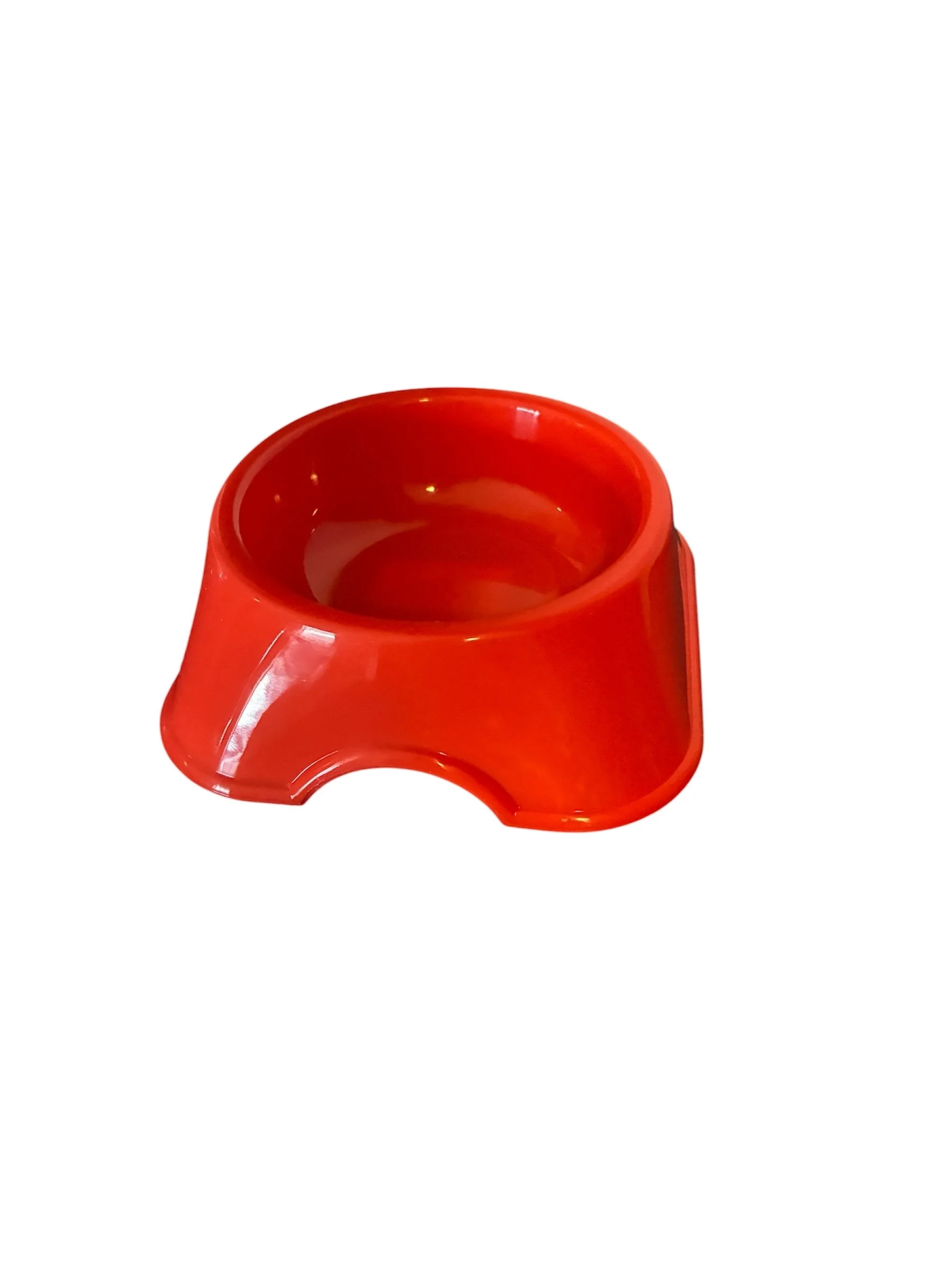 Red Classic Colortone Midi Dish durable feeding dish for small pets.