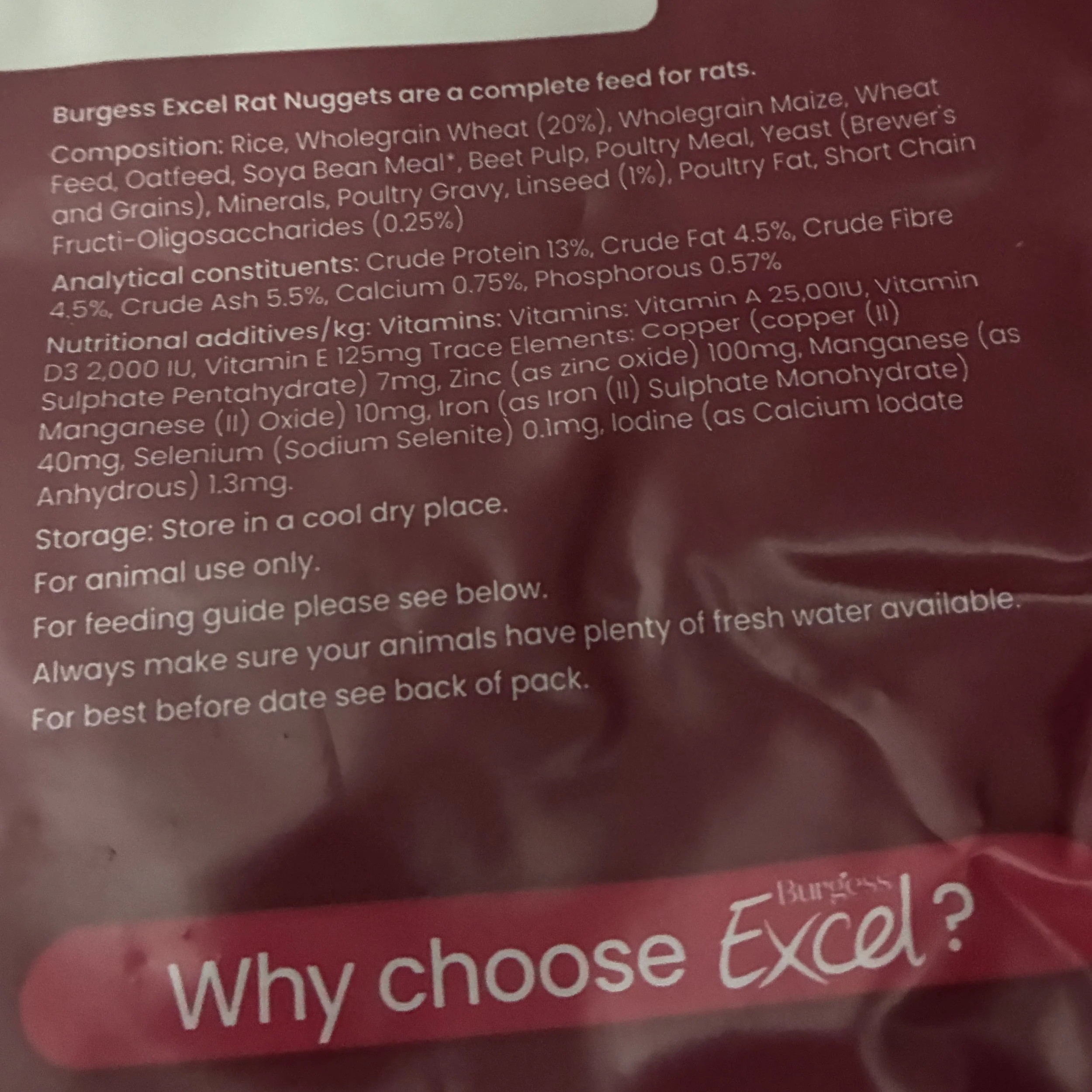 Close-up of Burgess Excel Rat Nuggets highlighting complete balanced nutrition, prevents selective feeding and essential vitamins and minerals.