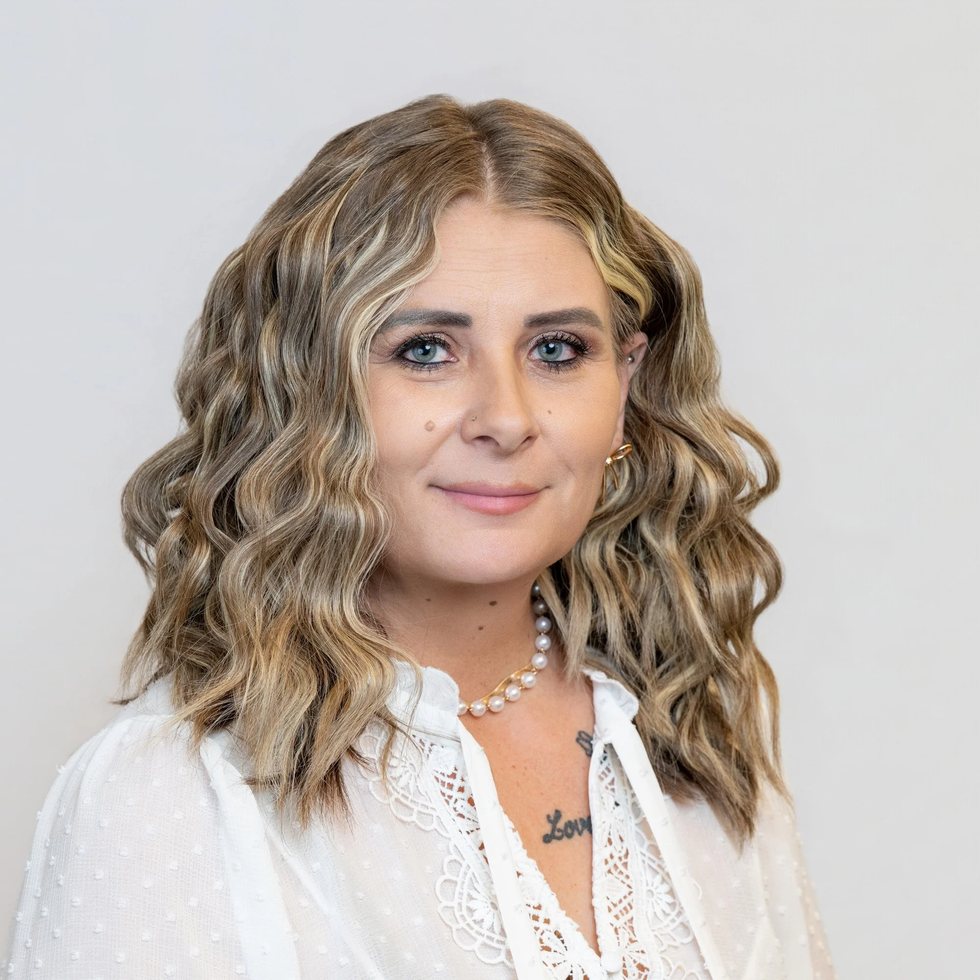 Helena Wiebe Headshot