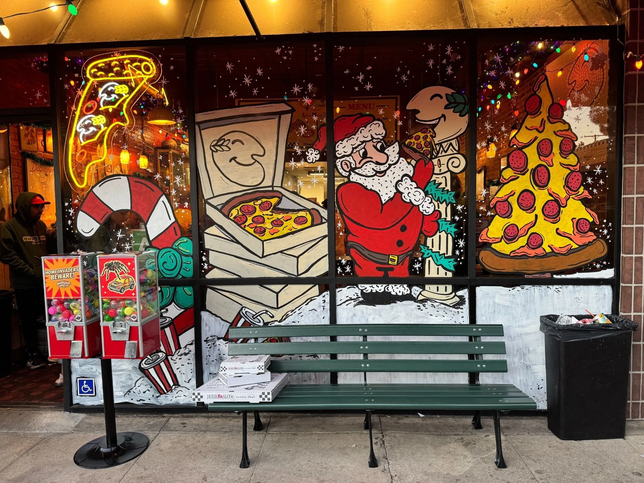 home-alone-35th-disney-and-prince-st-pizza-team-up-2.jpg