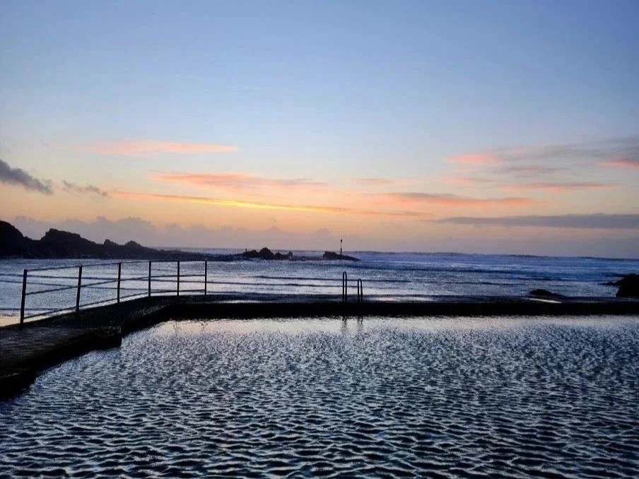 bude pool sunset