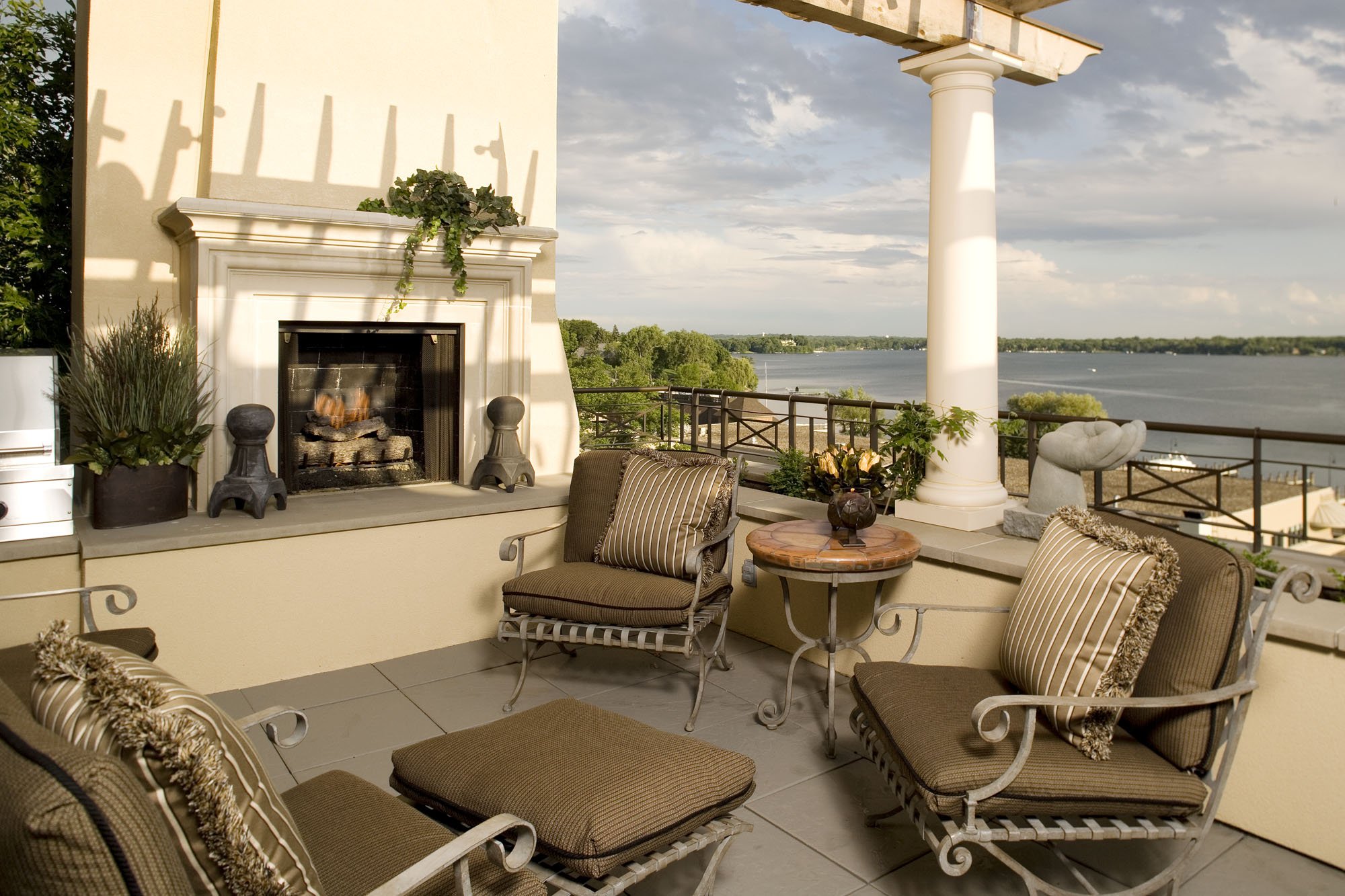 Wayzata Bay Condo