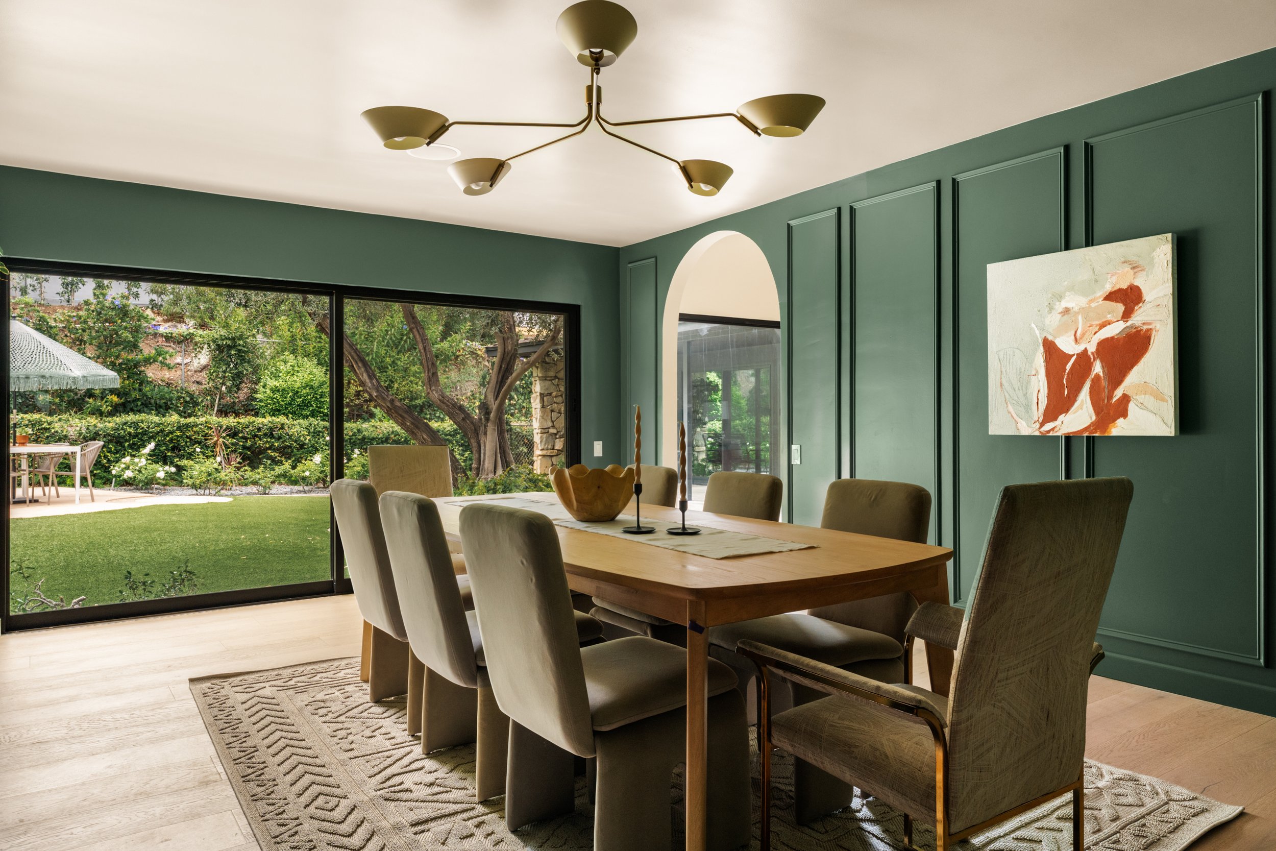 An image of The Encino Hills House.
