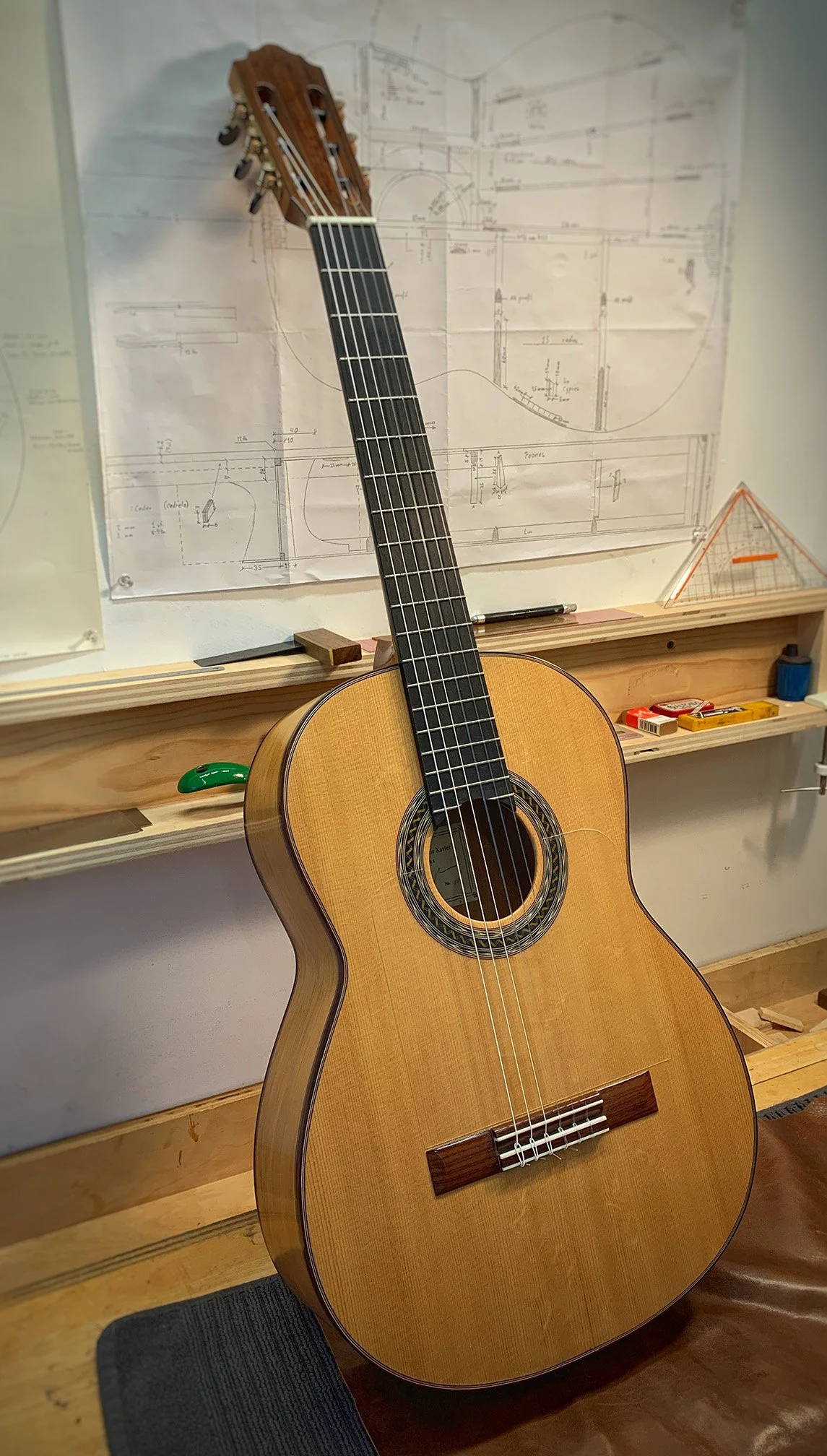 Flamenco blanca with Adirondack spruce top