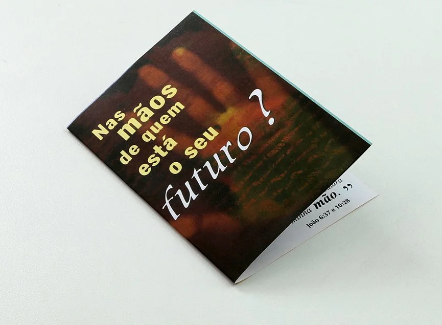 PB-1 Porções Bíblicas - Milheiro - Nas Mãos De Quem Está O Seu Futuro - Couché Fosco - cód. 5168