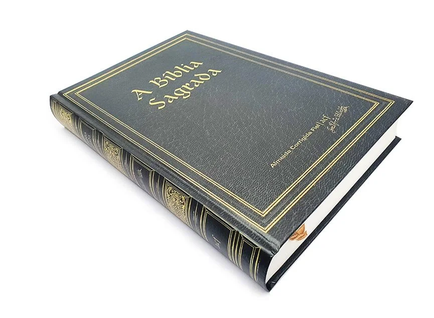 Bíblia ACF - MEGA Legível com Ref. - Vintage Preta - cód. 4530