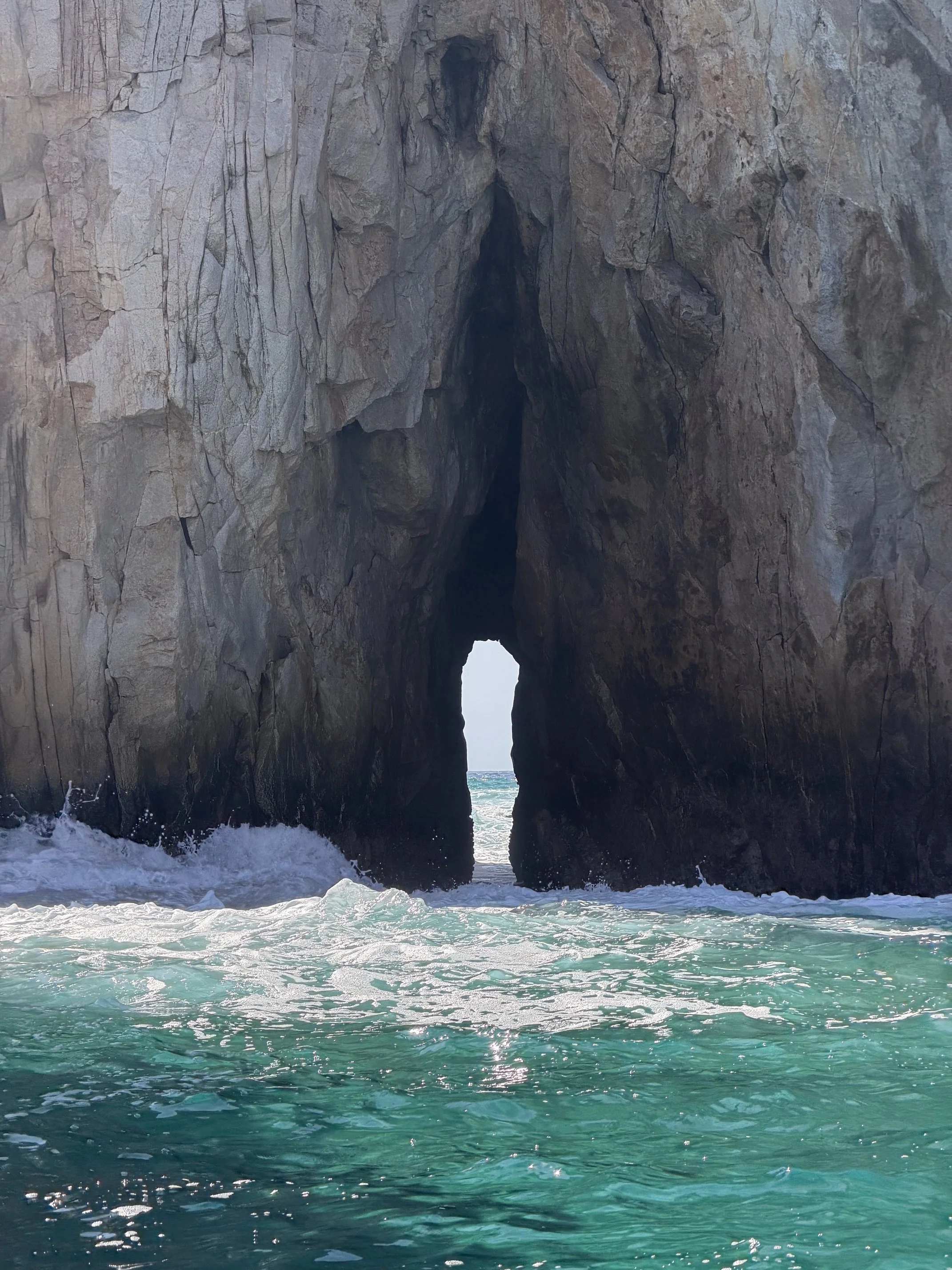 Small inlet in the rocks near the famous Arch of Cabo