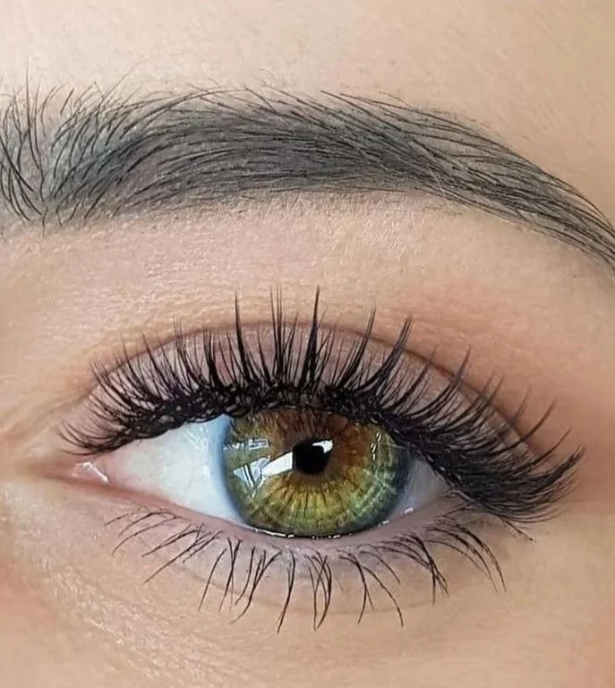 Wimpernverlängerung Natural Lashes Light Volume (2D-3D)
