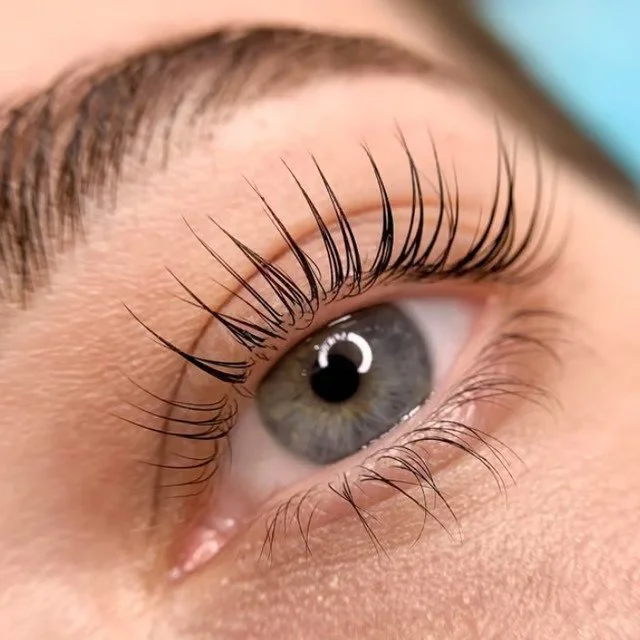 OH BROW Studio Wimpernlifting