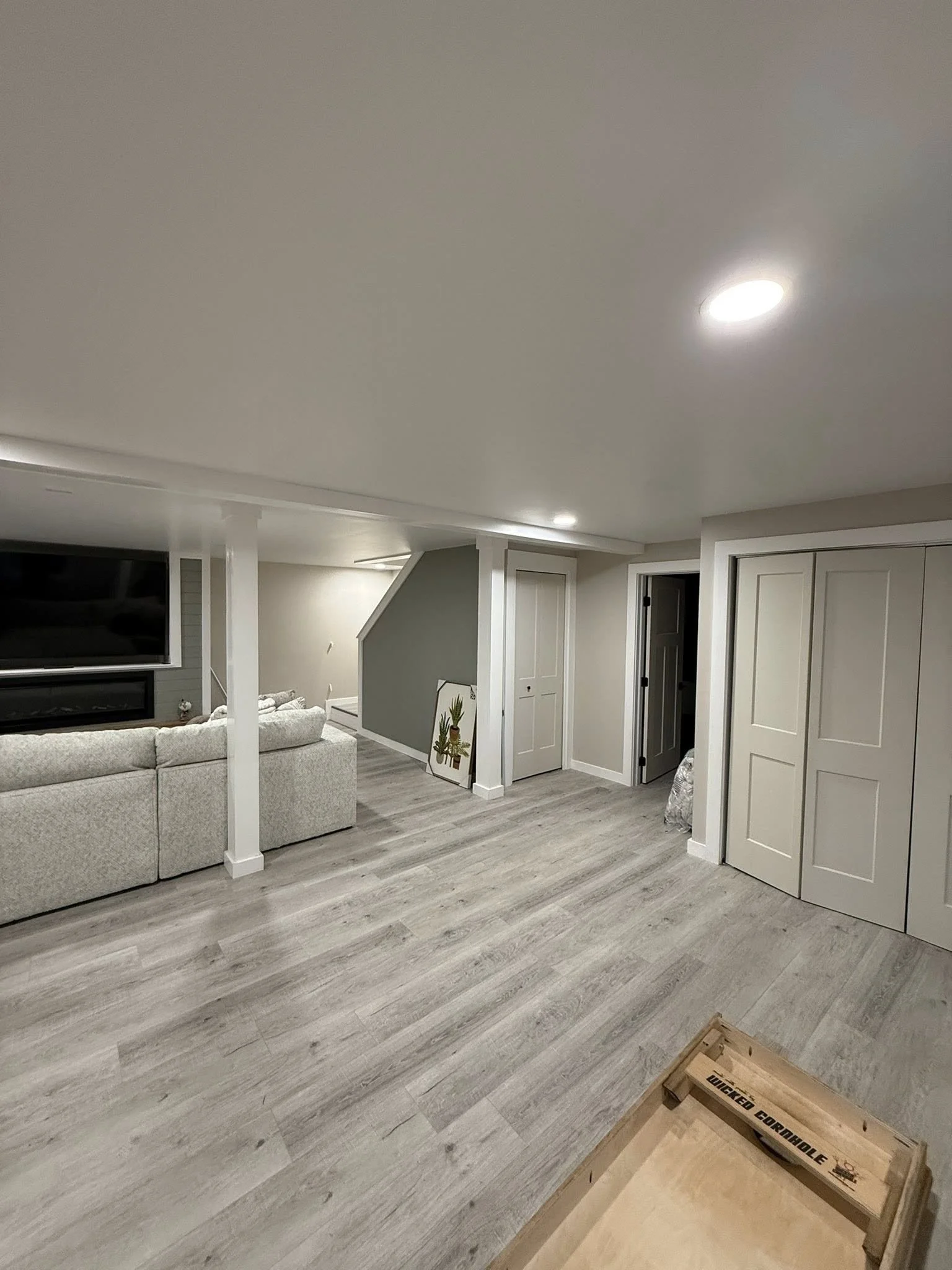 Flooring 3.jpg