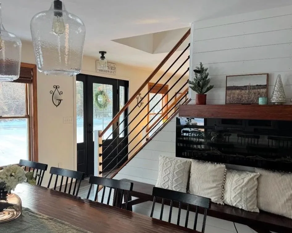 Stairs/Railings