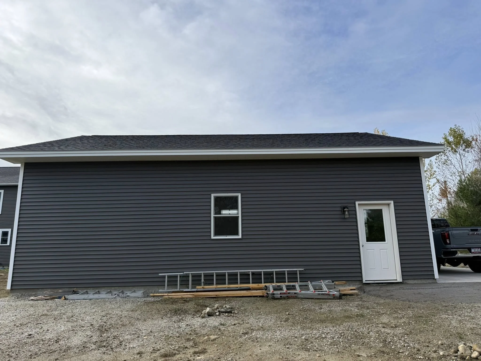 Siding 3.jpg