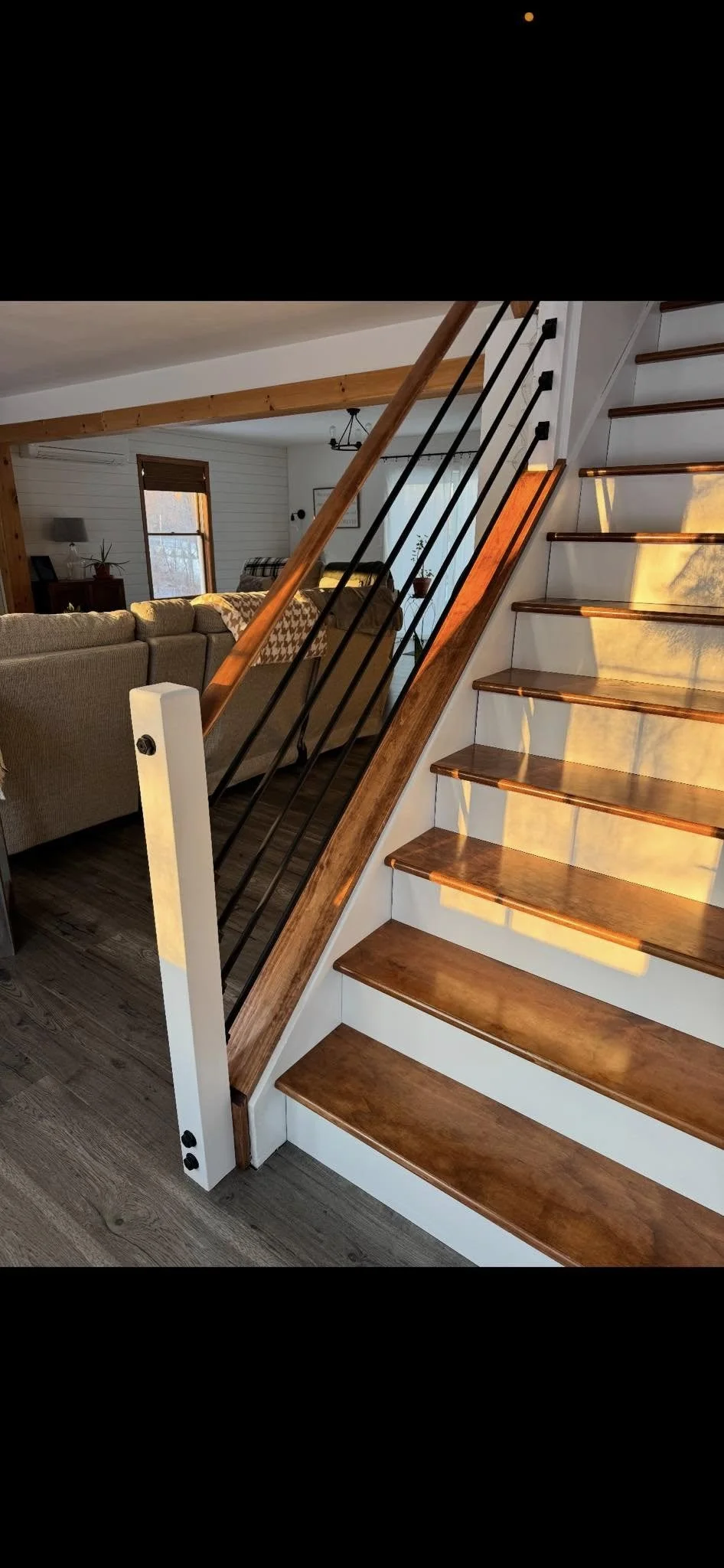 railing .jpg