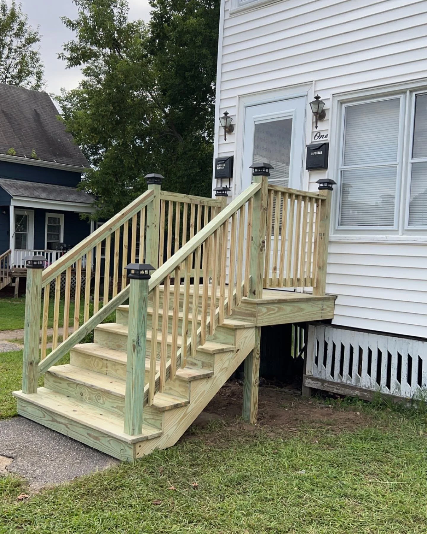Decking 2.jpg