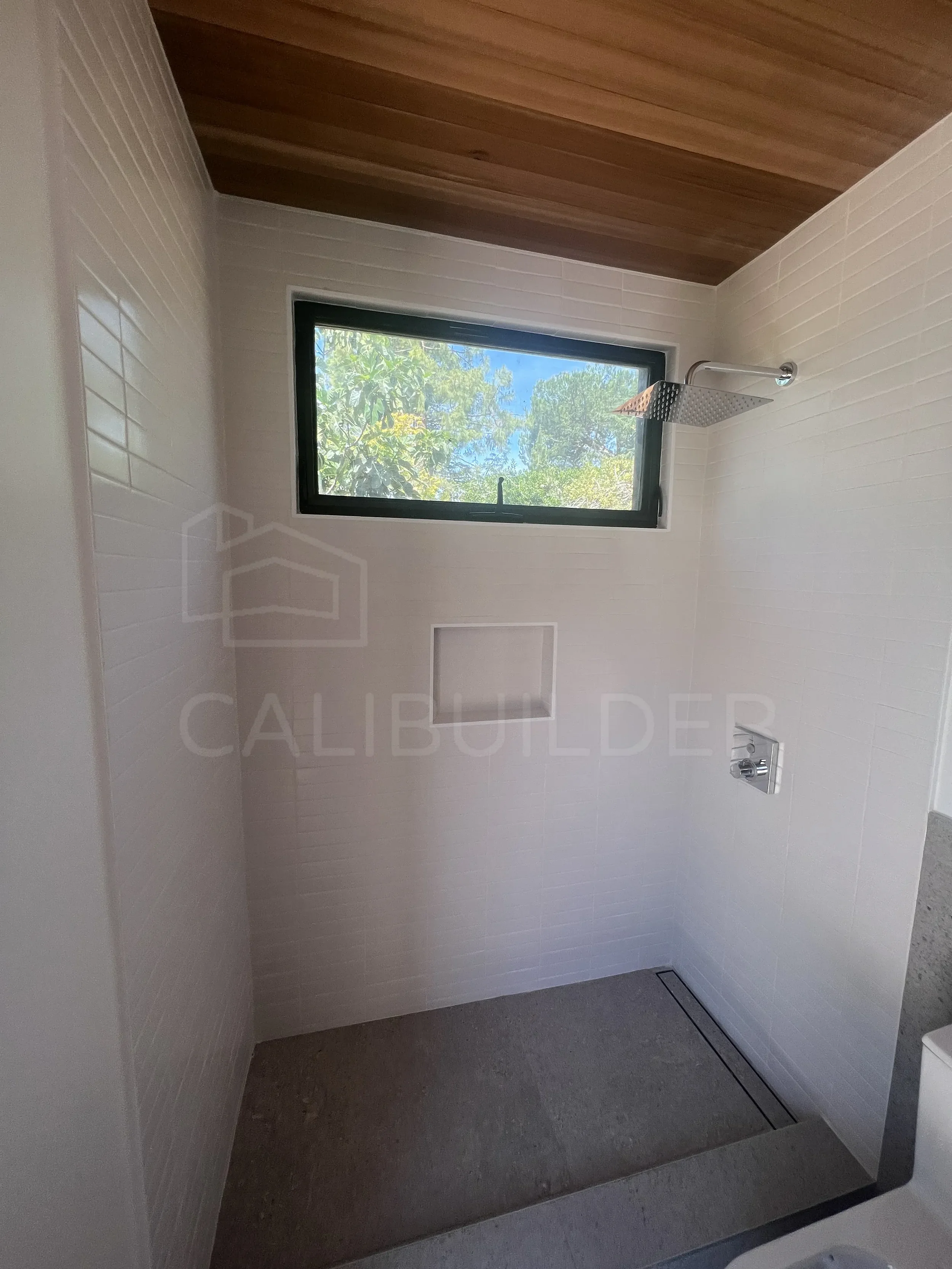 CALIBUILDER_Web_Photo 4.webp