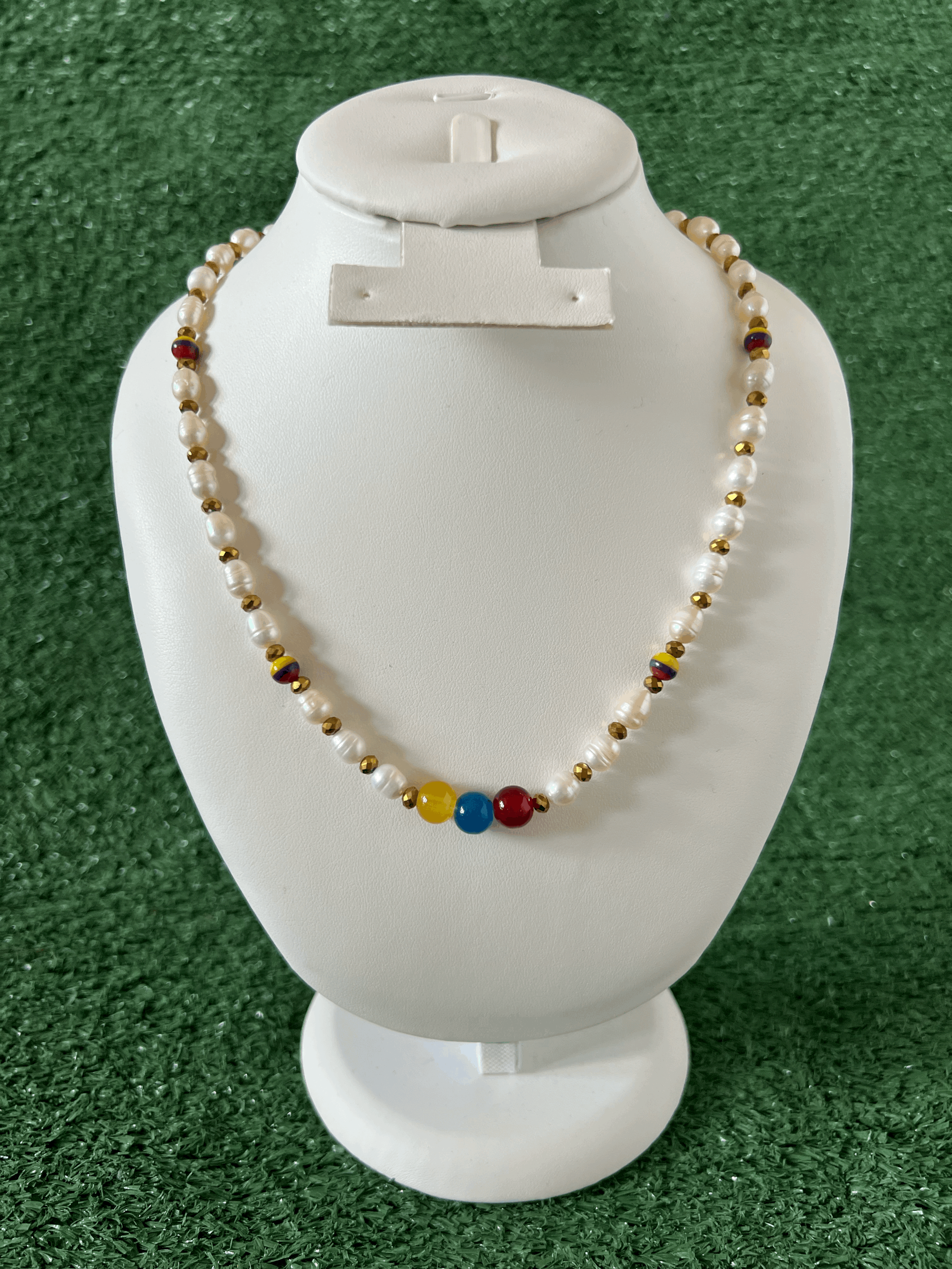 The Tricolor Centerpiece Freshwater Pearl Necklace: Ecuador & Colombia Edition
