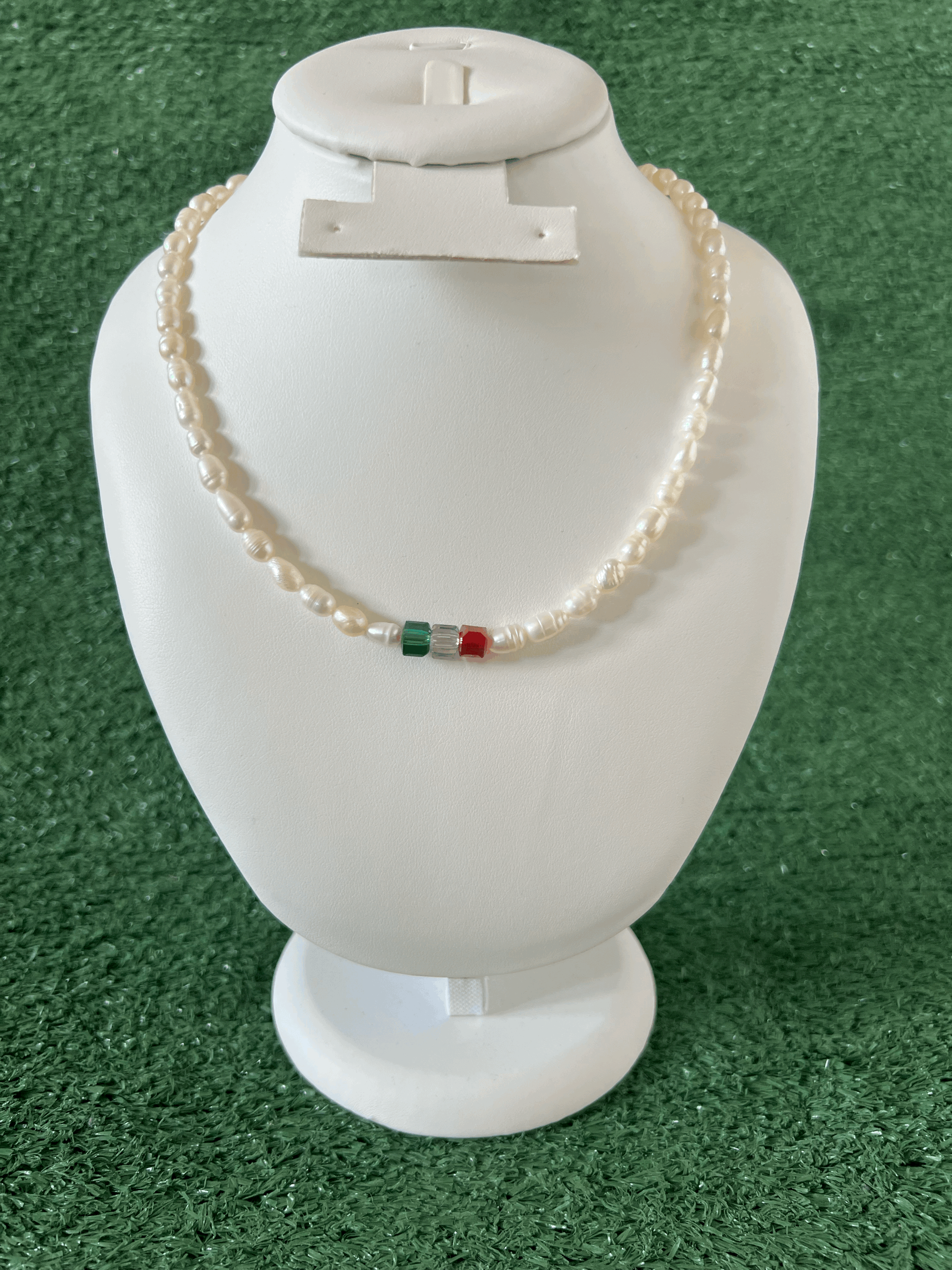 Mexico Minimalist Freshwater Pearl Necklace