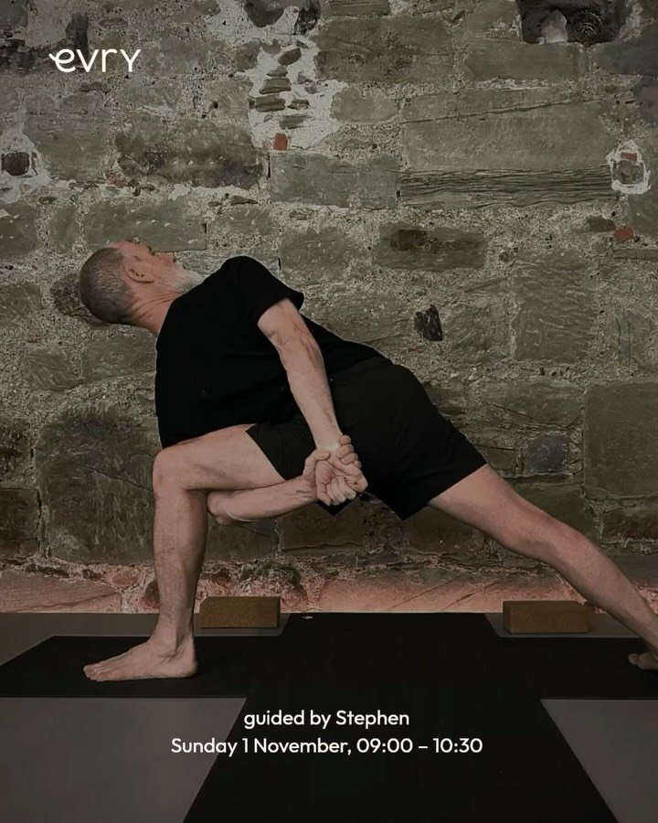 Don&rsquo;t miss out on this rare class guided by our guest instructor, Stephen Thomas @stephen.svarupa, founder and senior teacher of svarupa in Bern 🧘

A long term student of O.P. Tiwari at Kaivalyadham in India, a master of Pranayama and Ayurveda