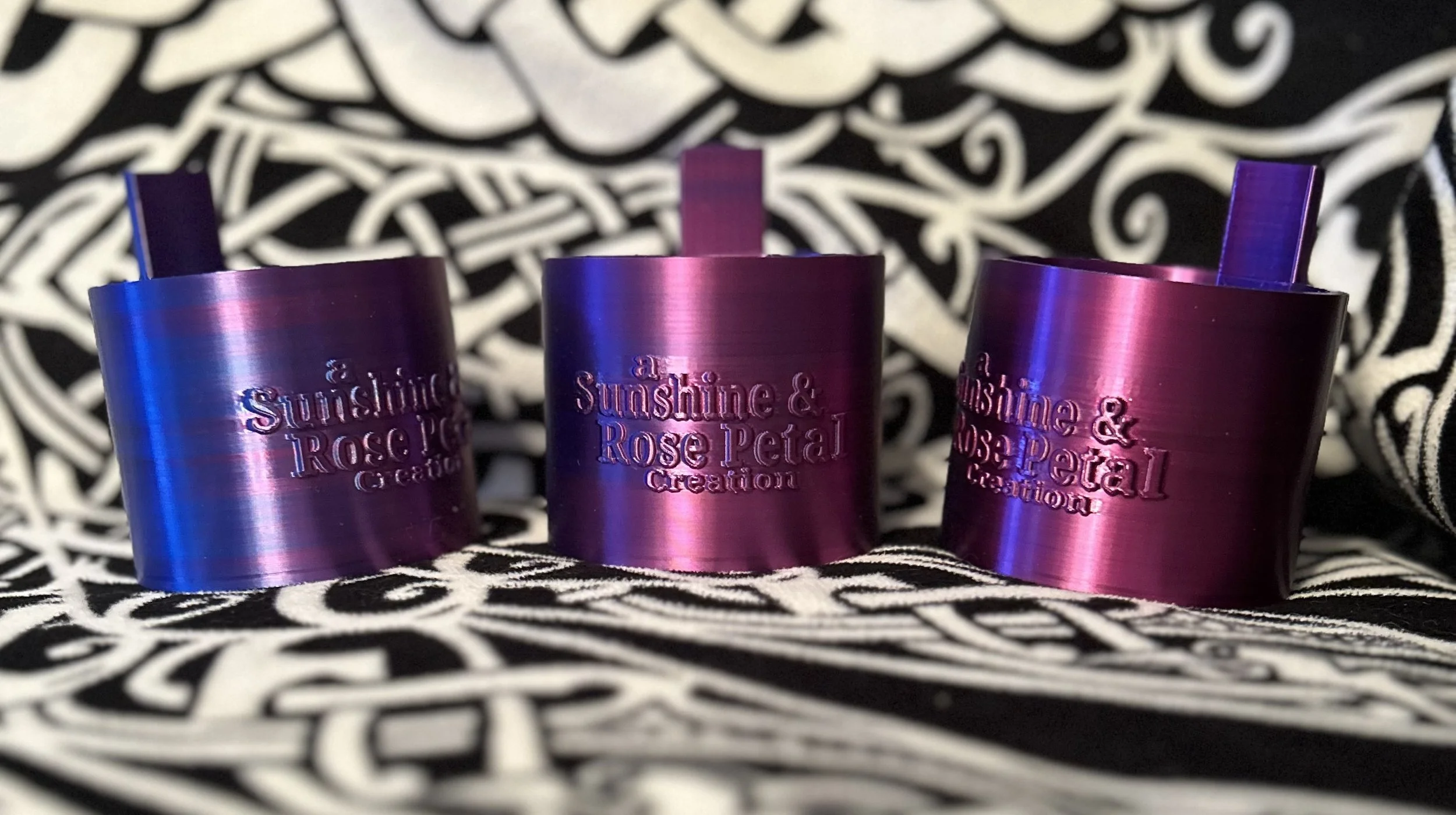 SMALL Tabby-Let tablet Holder - Neon City - standard handle (Fits up to 2.5