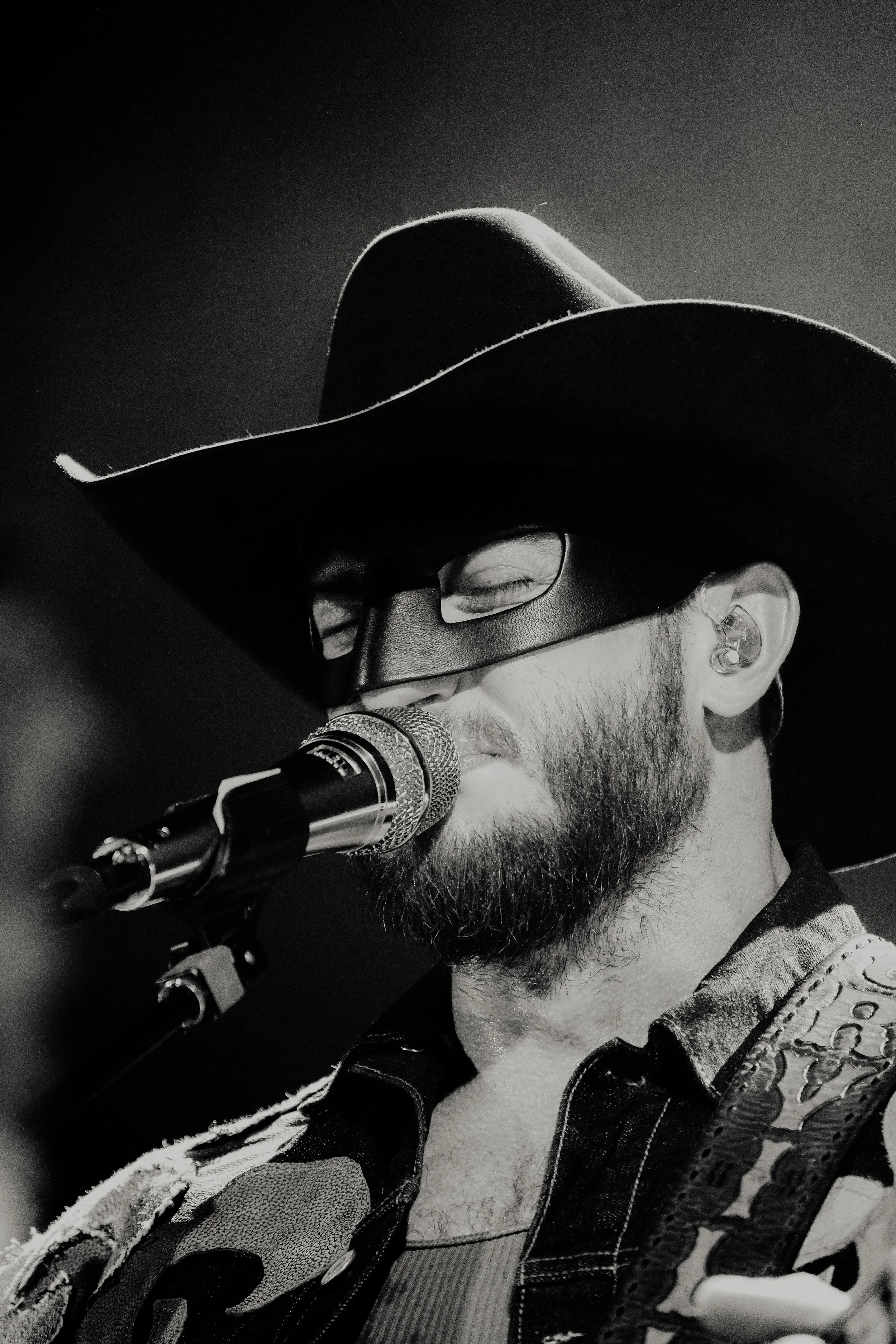 orville peck paris (c) @ineskarma - Inès Ziouane-28.jpg