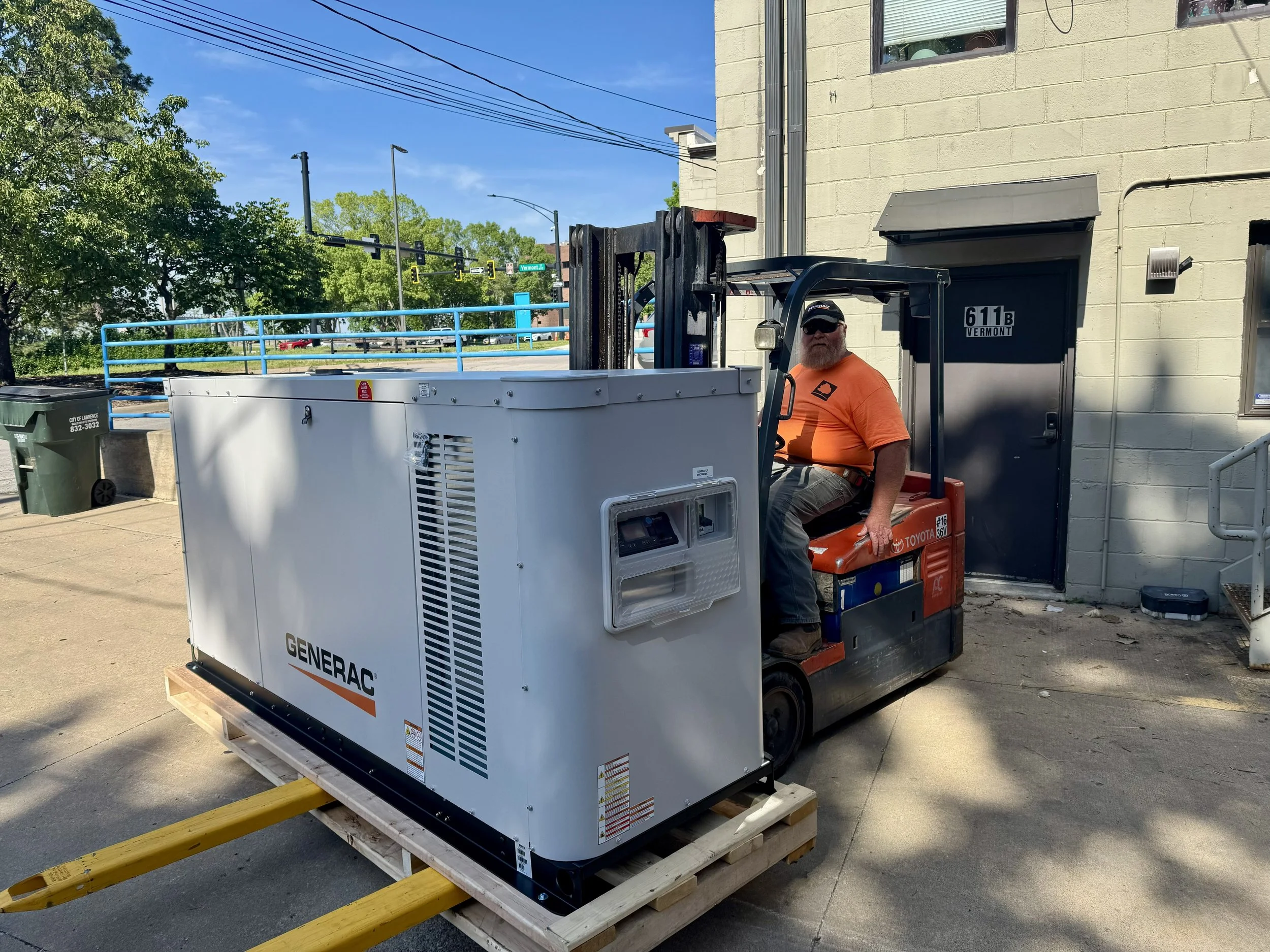 CommercialGeneracForklift.jpg