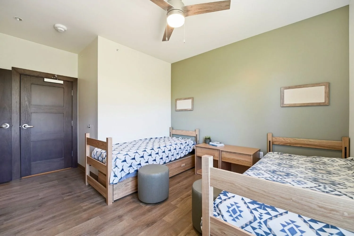 LVR-Bunkhouses-14.jpeg