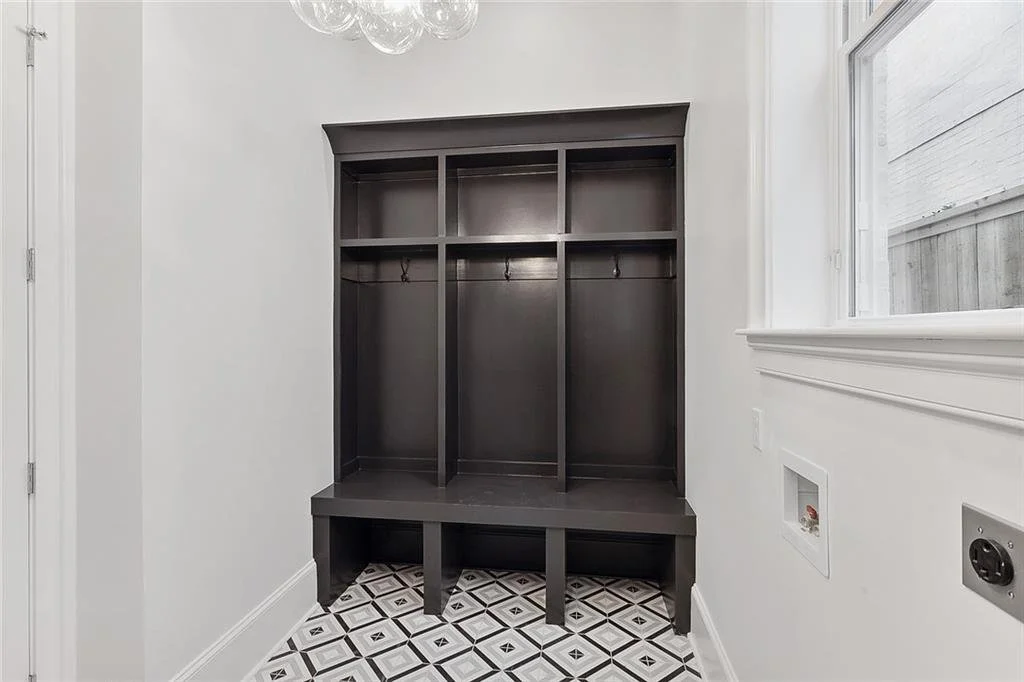 mudroom.jpg