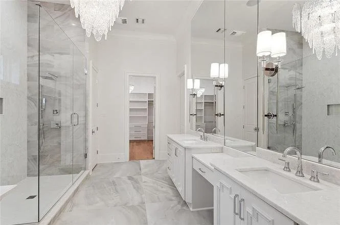 primary bathroom.jpg