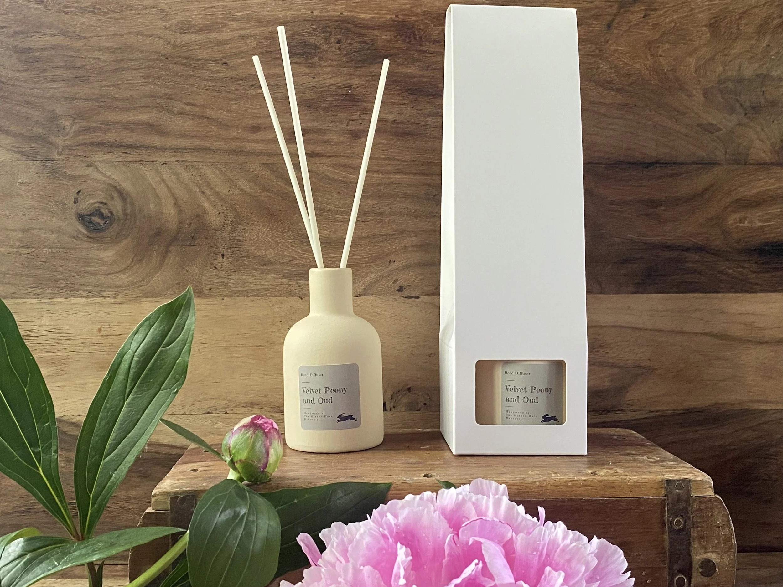 Velvet Peony & Oud Reed Diffuser