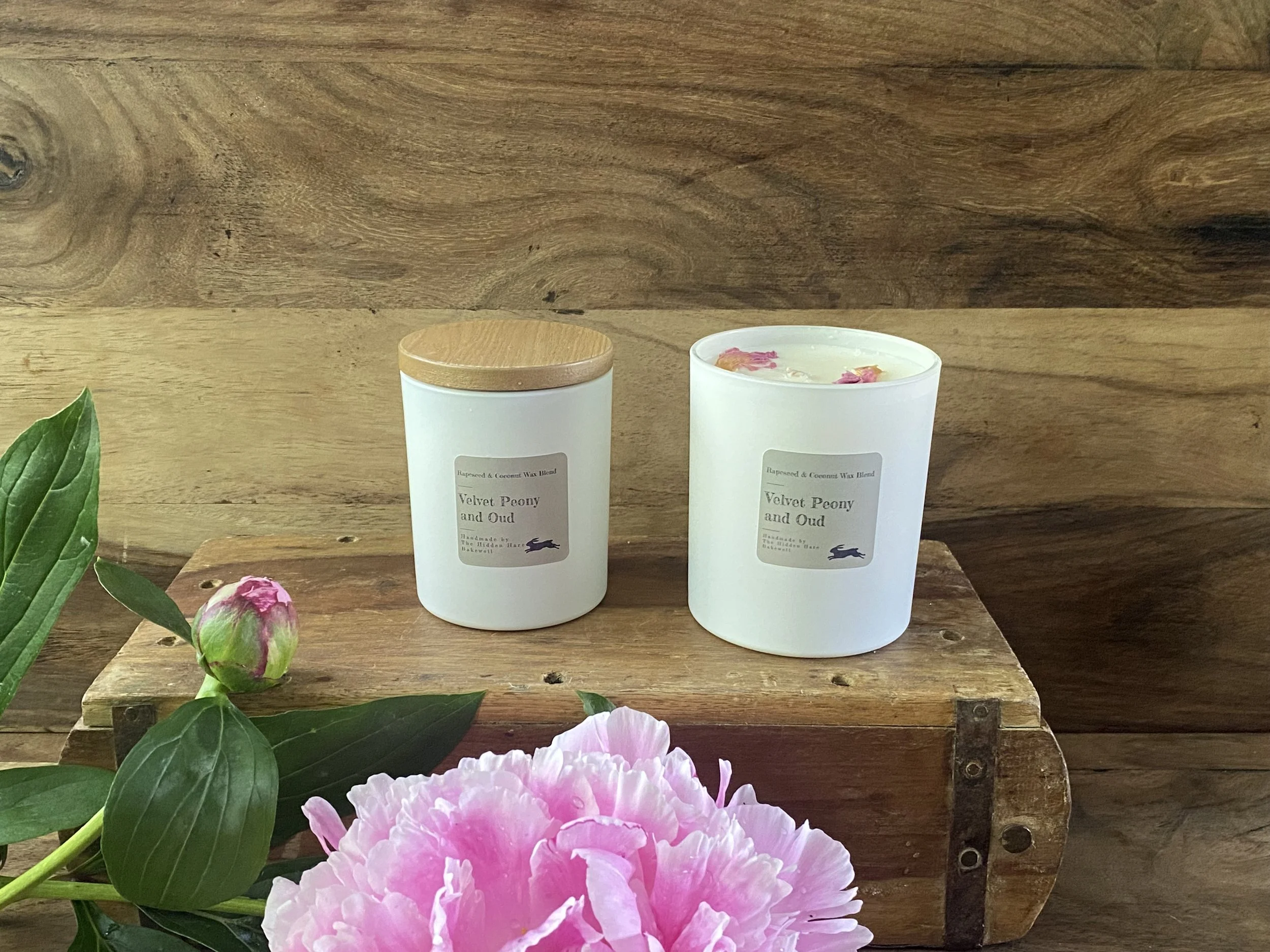 Velvet Peony & Oud Candle