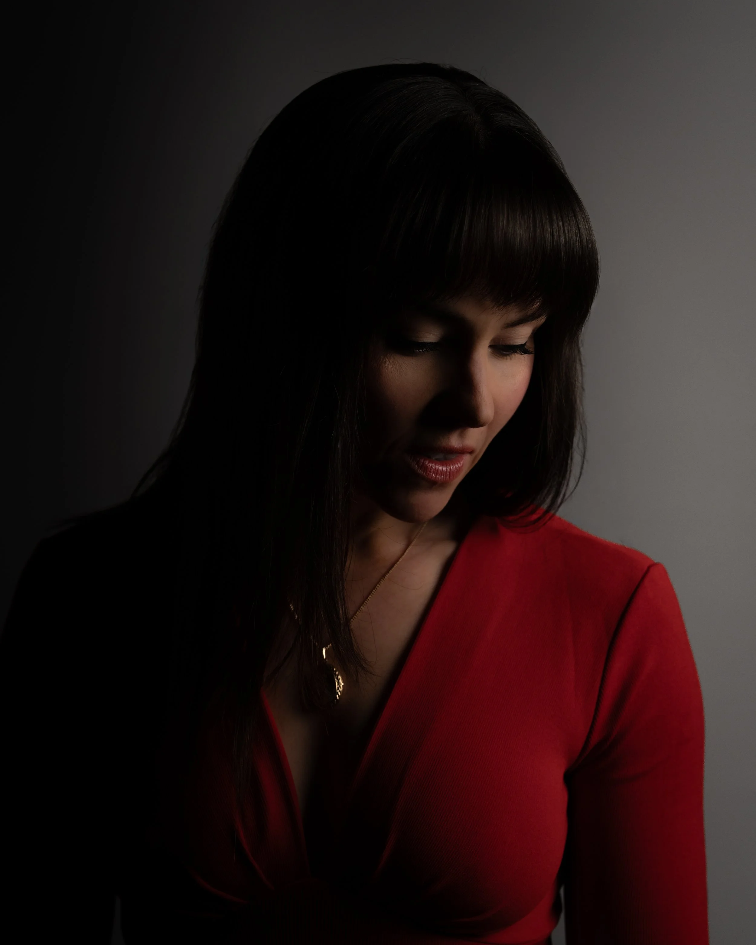 Shinead Headshots-214-1-5.jpg