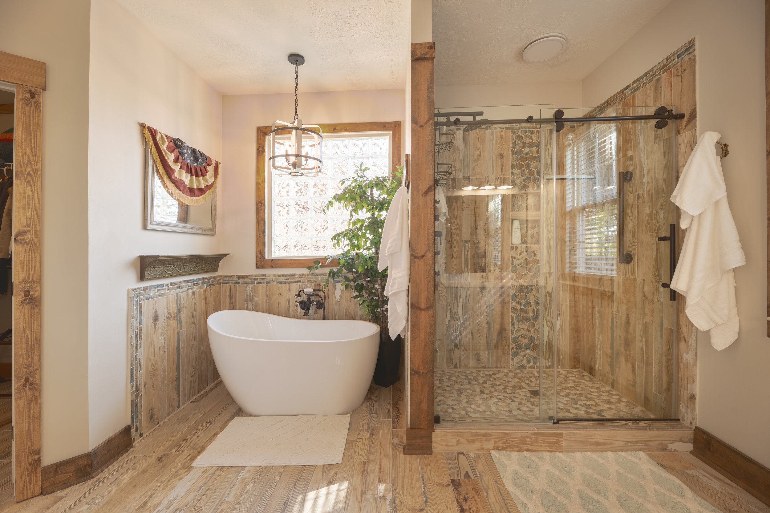 Bathroom 4.jpg
